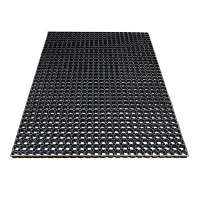 programma gaan beslissen Voorvoegsel Redbarn 39.5 in. x 59 in. Rubber Ring mat at Tractor Supply Co.