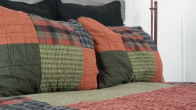 Image showing  Woodland Square Quilt