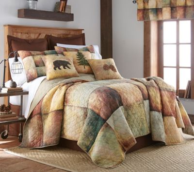 Full//Queen Quilt Contemporary Quilt with Multicolored Pattern Riptide Patch by Donna Sharp Fits Queen Size and Full Size Beds Machine Washable