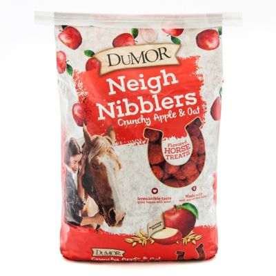 DuMOR Neigh Nibblers Crunchy Apple and Oat Horse Treats, 15 lb.