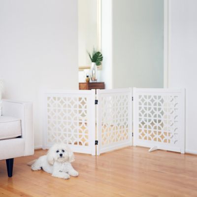 Primetime Petz 27 in. Palm Springs Designer Wooden Pet Gate