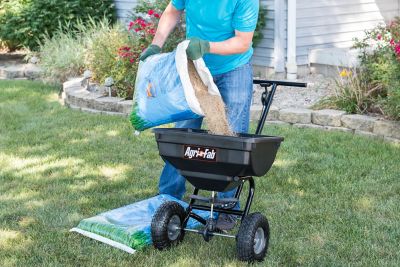 Image showing 5 th Agri-Fab Push Spreader Deluxe, 85 lb.