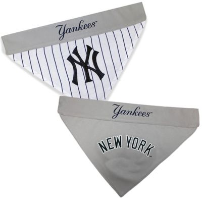 Pets First New York Yankees Reversible Pet Bandana