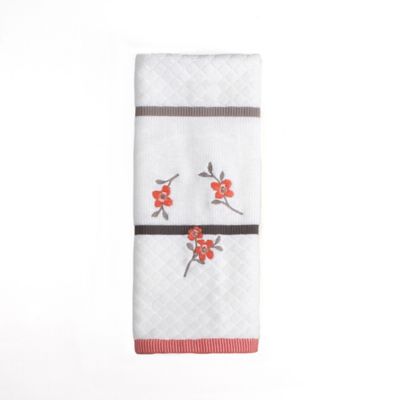 SKL Home Coral Garden Ivory Hand Towel