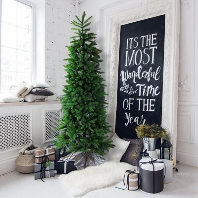 Fraser Hill Farm G304 7.5 ft. Carmel Pine Slim Artificial Tree, FFCP075-0GR