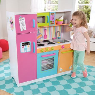 KidKraft Deluxe Big and Bright Play Kitchen, 42.25 in. x 17.5 in. x 43 in.