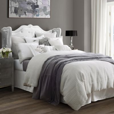 HiEnd Accents Wilshire Comforter Set, Super Queen, 4 pc.