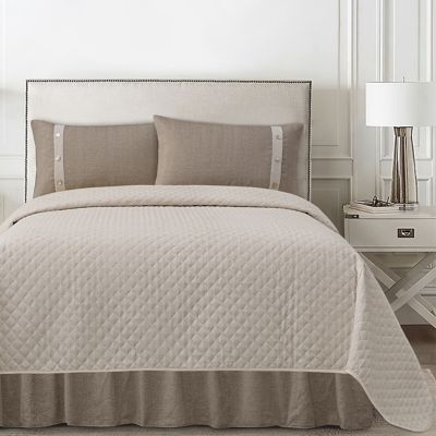 Image showing  Fairfield Coverlet Set