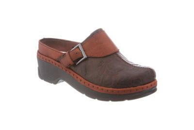 womens fashion clogs