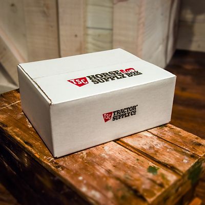 Image showing 3 th Tractor Supply Horse Supply Gift Box, 9 pc.