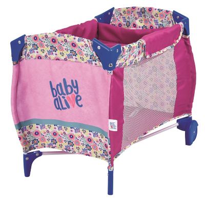 doll play yard