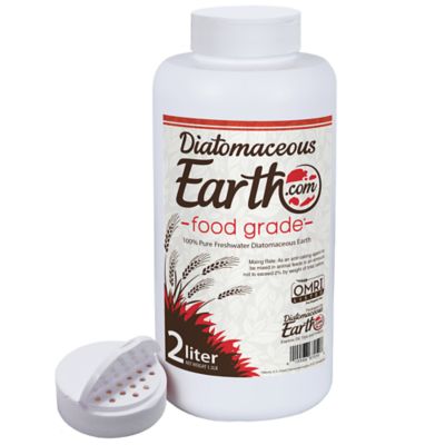 Diatomaceous Earth Horse Supplement Shaker, 2 L