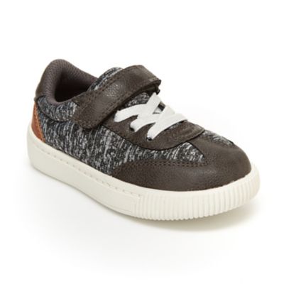 carter's casual sneakers