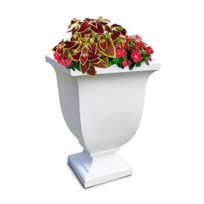 Image showing  Polyethylene Augusta Planter, 26 in.