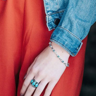 Image showing  Women's Northern Lights Skip Stone Bracelet, Silver