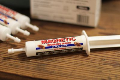 Image showing  1.23 oz. Magnetic Roach Bait Paste, 4-Pack