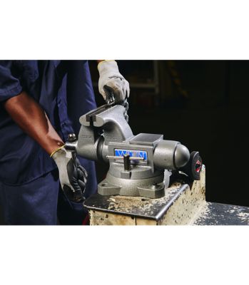 Image showing 6 th Wilton 4.5 in. Tradesman Vise with Swivel Base