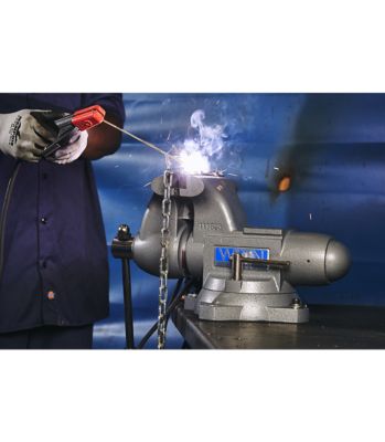 Image showing 9 th Wilton 4.5 in. Tradesman Vise with Swivel Base