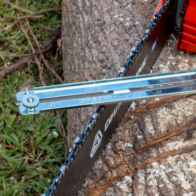 Image showing  Round Chainsaw Chain File and Filing Guide Set, 7/32 in.