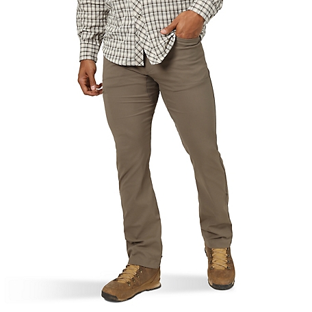 Wrangler Men's Mid-Rise ATG Outdoor Synthetic Utility Pants - 1537894 at  Tractor Supply Co.