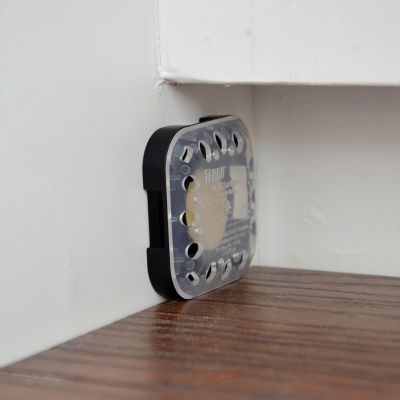 Image showing 8 th TERRO Multi-Surface Roach Bait Stations