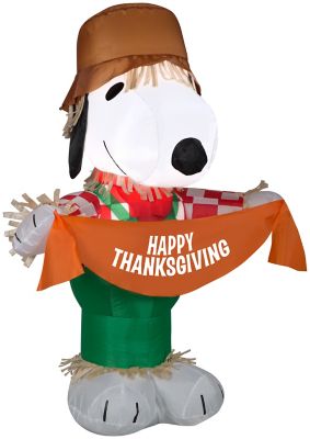 Gemmy 3.5 ft. Airblown Indoor/Outdoor Snoopy as Scarecrow Inflatable Fall Decoration