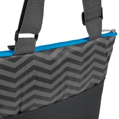 Image showing  Vista Outdoor Picnic Blanket and Tote, 59 in. x 51 in.