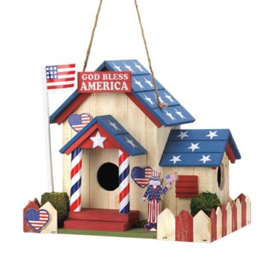 image of a Patriotic Yard Decor