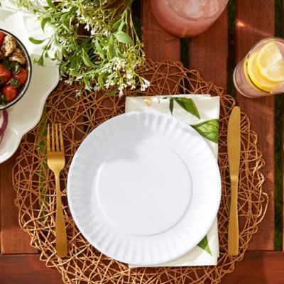 Image showing 5 th DII Melamine Reusable Picnic Plates, White