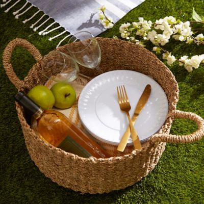 Image showing 6 th DII Melamine Reusable Picnic Plates, White