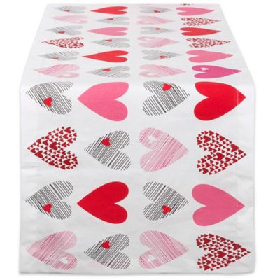 Zingz & Thingz Hearts Collage Print Table Runner