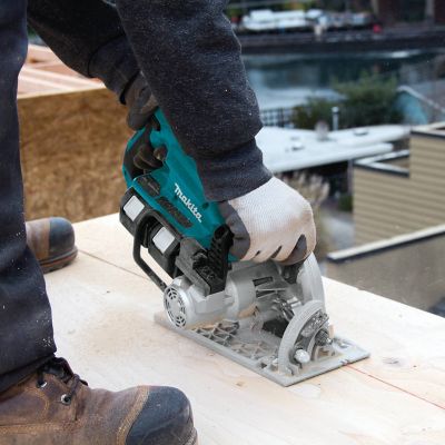 Image showing 6 th Makita 36V Cordless Rear Handle Circular Power Saw Kit