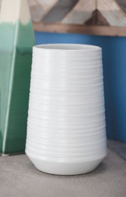 Harper & Willow 5 in. x 7 in. Round White Porcelain Vase with Ridged Texture