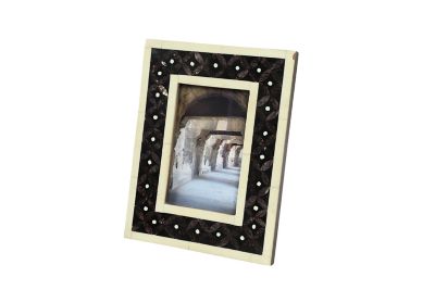 Image showing  4 in. x 6 in. Resin Rectangular Picture Frame with Quatrefoil Pattern, 7.5 in. x 9.5 in., Black/Natural/Brown