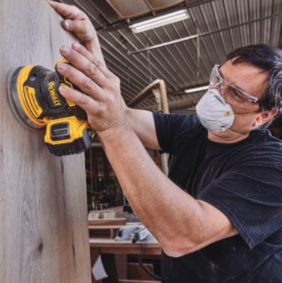Image showing 6 th DEWALT 5 in. 20V MAX Brushless Random Orbital Sander, Tool Only