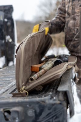 Image showing  50 in. President Series Quilted Shotgun Case