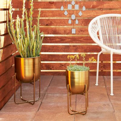 Harper & Willow Iron Contemporary Large Round Indoor/Outdoor Decorative Planter Set in Stands, 10 x 16 in., 8 x 13 in., 2 pk.