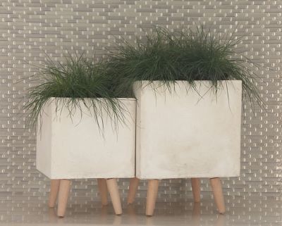 Harper & Willow White Fiberclay Contemporary Planter Set of 2 15", 18"H