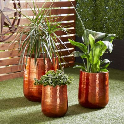 Harper & Willow Copper Aluminum Indoor Outdoor Planter with Hammered Details Set of 3 21", 16", 13"H