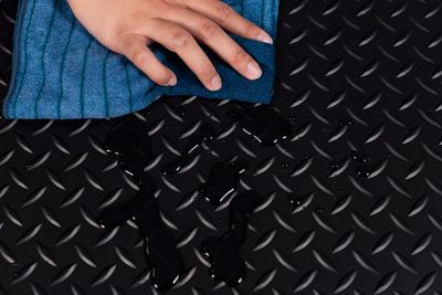 Image showing  Diamond Tread Roll-Out Vinyl Garage Flooring, 75 Mil