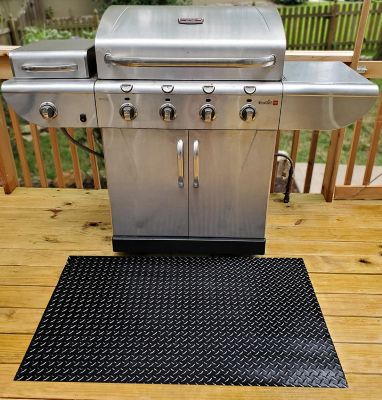 G-Floor Diamond Tread Gas Grill Mat, 47 in. x 32 in., Midnight Black