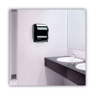 Image showing  Green Universal Roll Paper Towels, 8 in. x 800 ft., Natural, 6 ct.