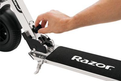 Image showing 8 th Razor A5 Air Scooter, Silver