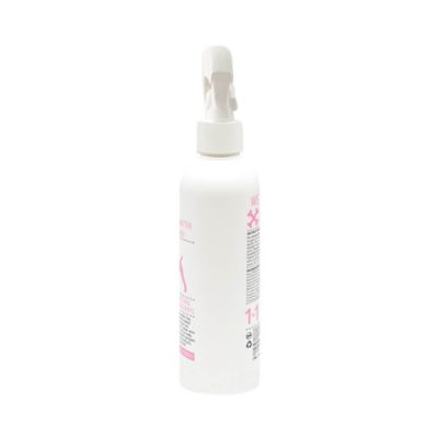 Image showing  Silky Coat Miracle Dematter Warm Vanilla and Amber Scented Leave-In Pet Spray