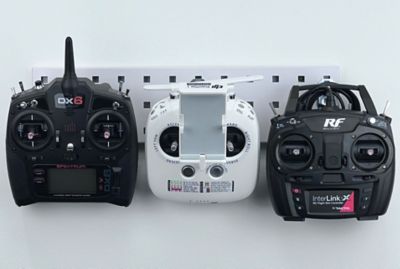 Image showing  18 in. x 4.5 in. Steel Square Hole Key Pegboard with 6 pc. LocHook Assortment, White, LBS18K-WHT