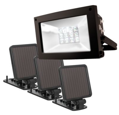 MAXSA Innovations Solar-Powered Outdoor Ultra-Bright Flood Light, Black