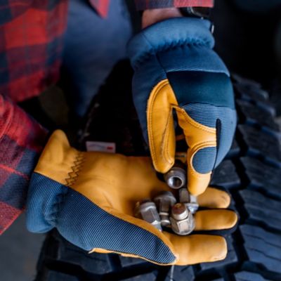Image showing  Men's ComfortHyde Insulated Leather Hybrid Thinsulate Winter Work Gloves, 1 Pair, 3246L