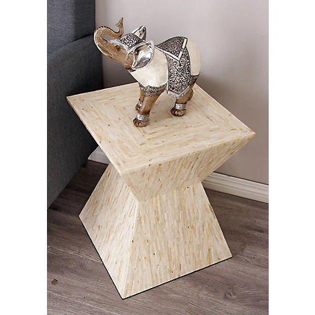 Harper & Willow Beige Mussel Shells and Wood Contemporary Accent Table, 19 in. x 16 in. x 16 in.