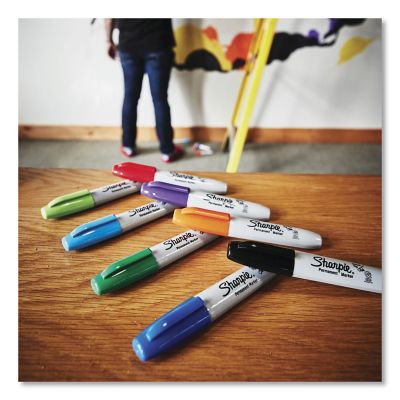 Image showing  Chisel Tip Permanent Markers, Medium, Black, 12-Pack