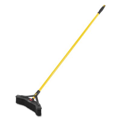 Rubbermaid 18 in. Maximizer Push-to-Center Broom, Polypropylene Bristles, Yellow/Black